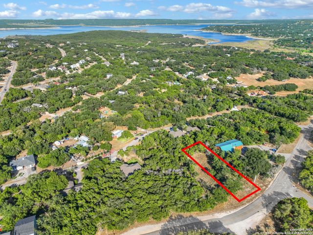 1603 Canyon Bend, Canyon Lake, TX 78133