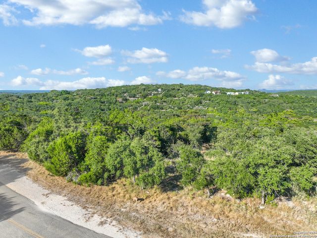 1603 Canyon Bend, Canyon Lake, TX 78133
