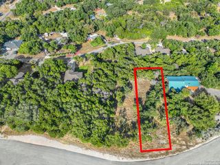 1603 Canyon Bend, Canyon Lake, TX 78133