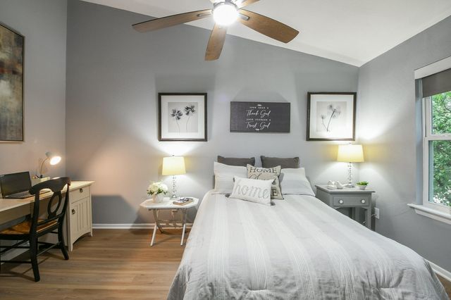 7931 Ellinger Lane, Houston, TX 77040