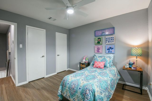 7931 Ellinger Lane, Houston, TX 77040