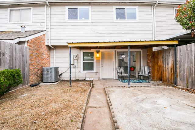 7931 Ellinger Lane, Houston, TX 77040