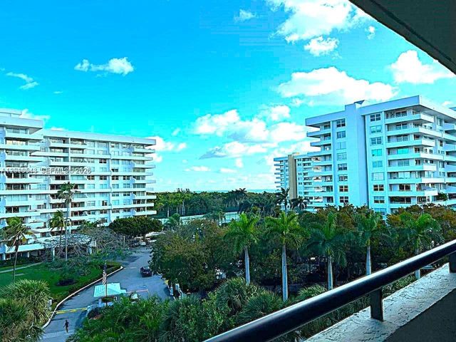 170 Ocean Lane Dr 709, Key Biscayne, FL 33149