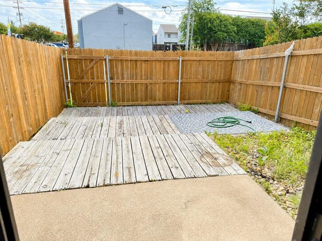 1902 Dartmouth Street K2, College Station, TX 77840