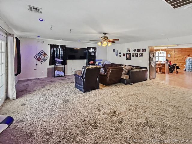 13410 W 750 Road, Tahlequah, OK 74464