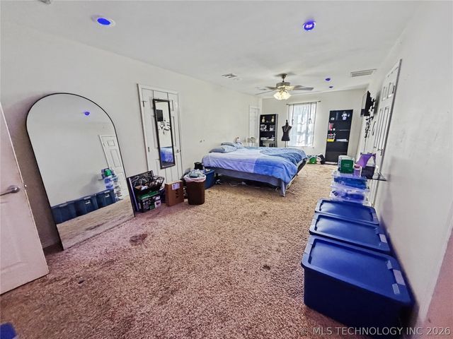 13410 W 750 Road, Tahlequah, OK 74464