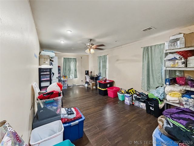 13410 W 750 Road, Tahlequah, OK 74464