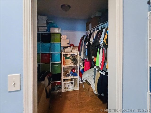 13410 W 750 Road, Tahlequah, OK 74464