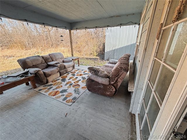 13410 W 750 Road, Tahlequah, OK 74464