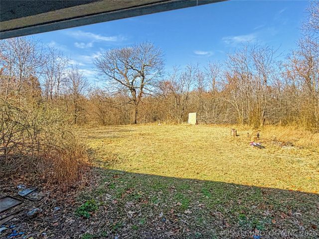 13410 W 750 Road, Tahlequah, OK 74464