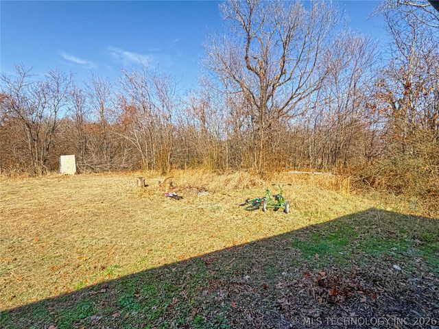 13410 W 750 Road, Tahlequah, OK 74464