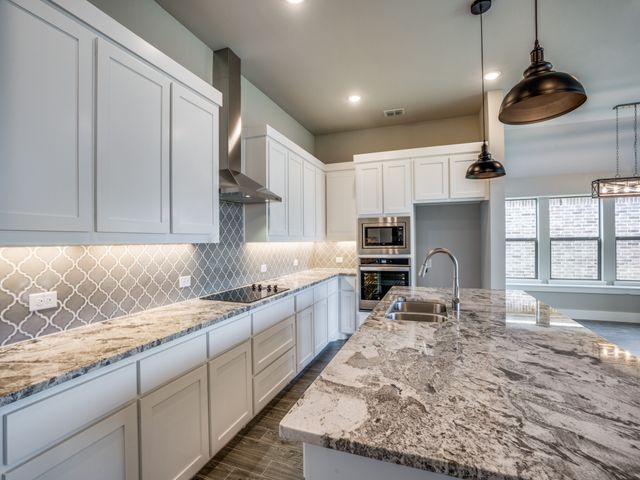 139 Lakeview Circle, Pilot Point, TX 76258