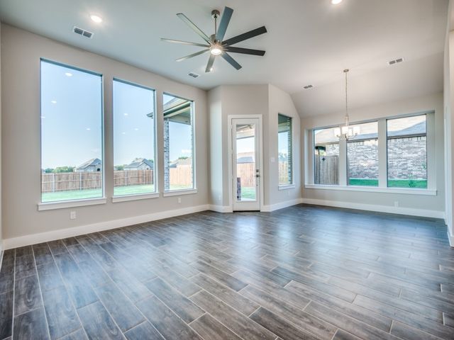 139 Lakeview Circle, Pilot Point, TX 76258