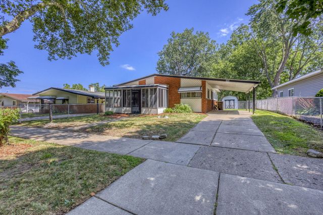 164 Westway Street, Pontiac City, MI 48342