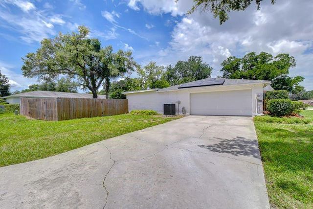 601 LARRIE ELLEN WAY, Brandon, FL 33511