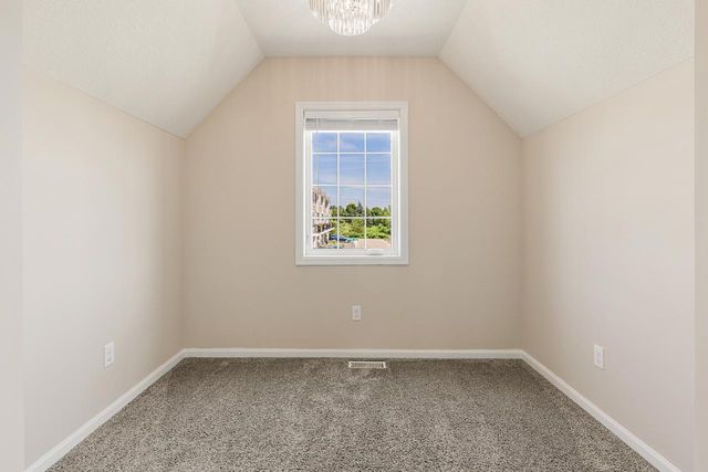 1075 Anthony Way, Victoria, MN 55386