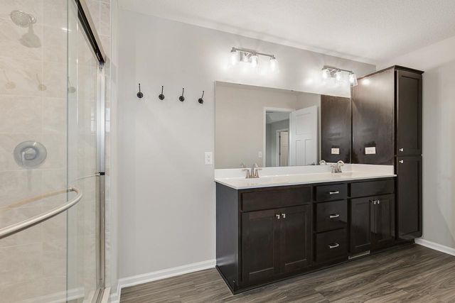 1075 Anthony Way, Victoria, MN 55386
