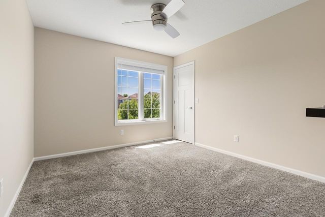 1075 Anthony Way, Victoria, MN 55386