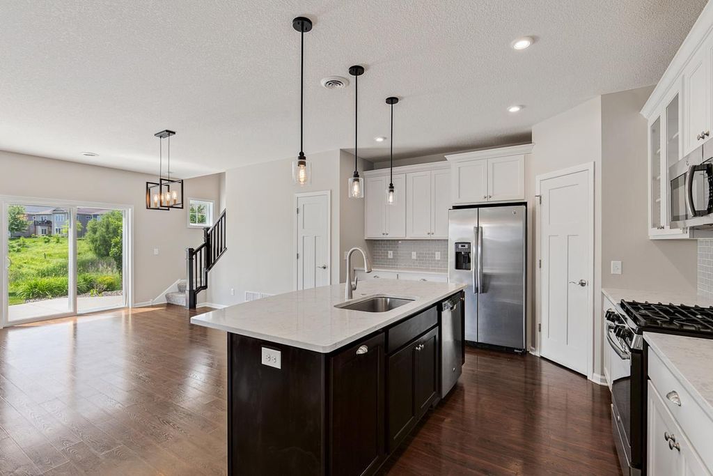 1075 Anthony Way, Victoria, MN 55386 — photo 2