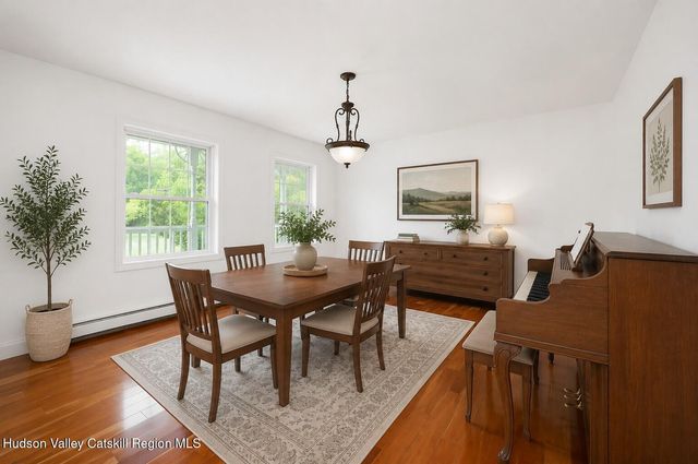 5094 Ny Route 9g, Tivoli, NY 12583