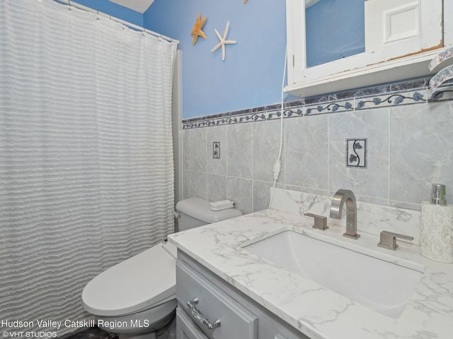 5094 Ny Route 9g, Tivoli, NY 12583