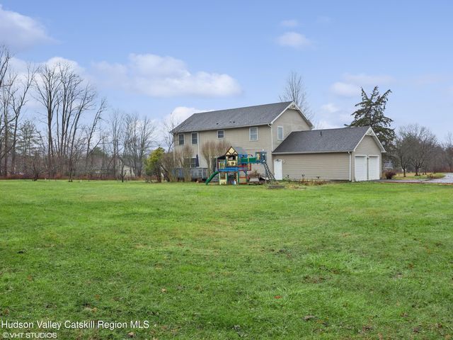 5094 Ny Route 9g, Tivoli, NY 12583