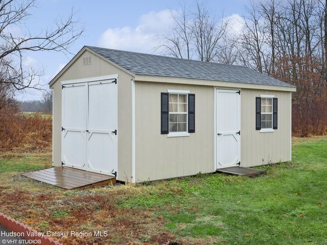 5094 Ny Route 9g, Tivoli, NY 12583