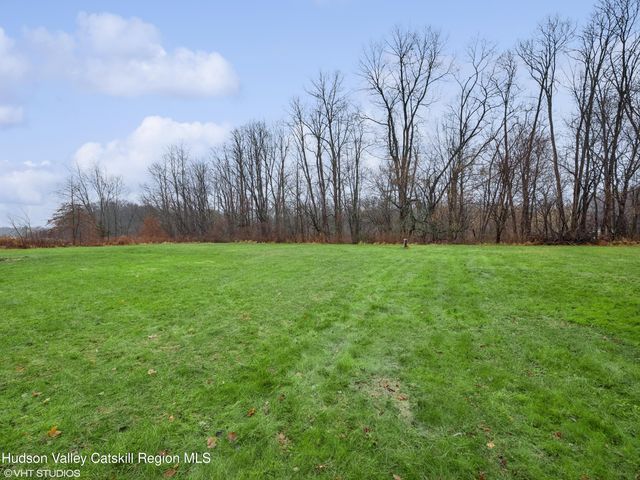 5094 Ny Route 9g, Tivoli, NY 12583