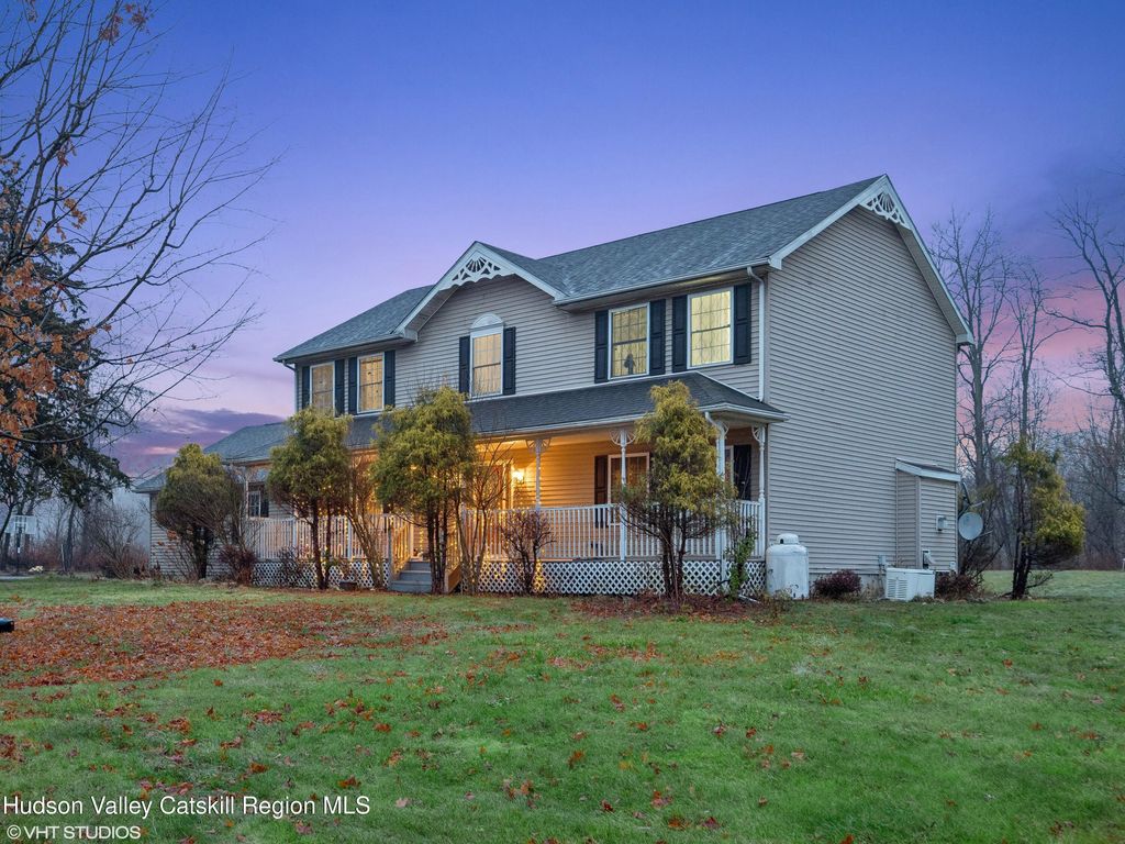 5094 Ny Route 9g, Tivoli, NY 12583