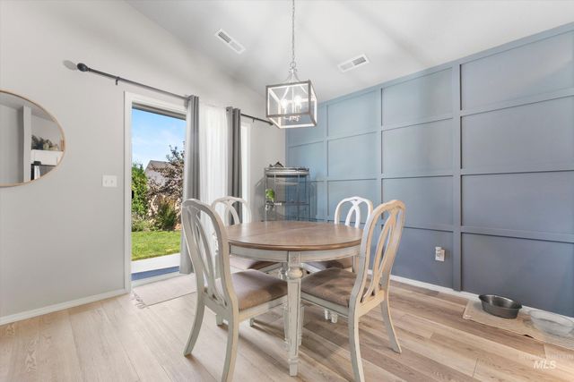730 W Treehouse Way, Kuna, ID 83634