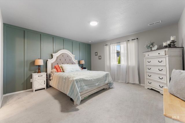730 W Treehouse Way, Kuna, ID 83634