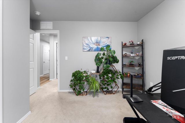730 W Treehouse Way, Kuna, ID 83634