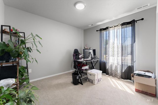 730 W Treehouse Way, Kuna, ID 83634