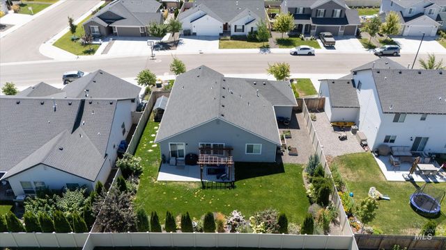 730 W Treehouse Way, Kuna, ID 83634