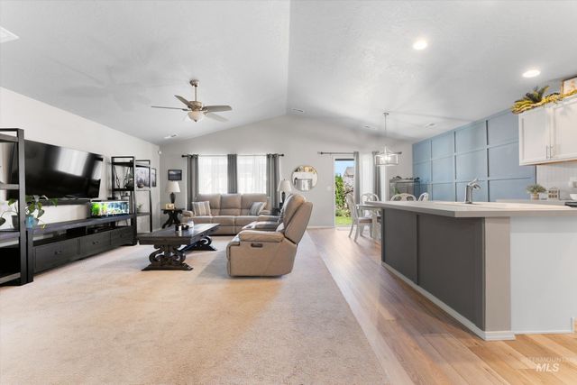 730 W Treehouse Way, Kuna, ID 83634