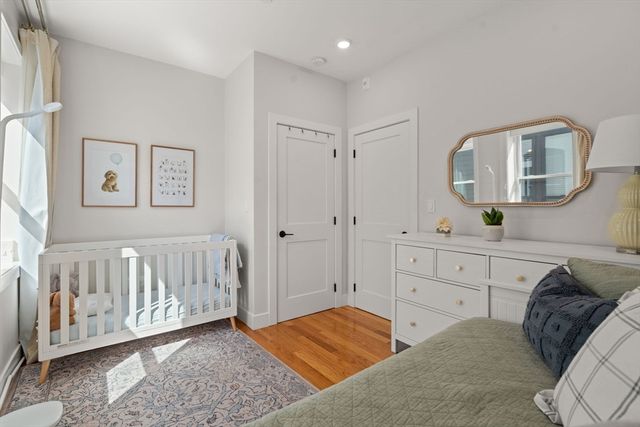 284 Sumner St 3, Boston, MA 02128
