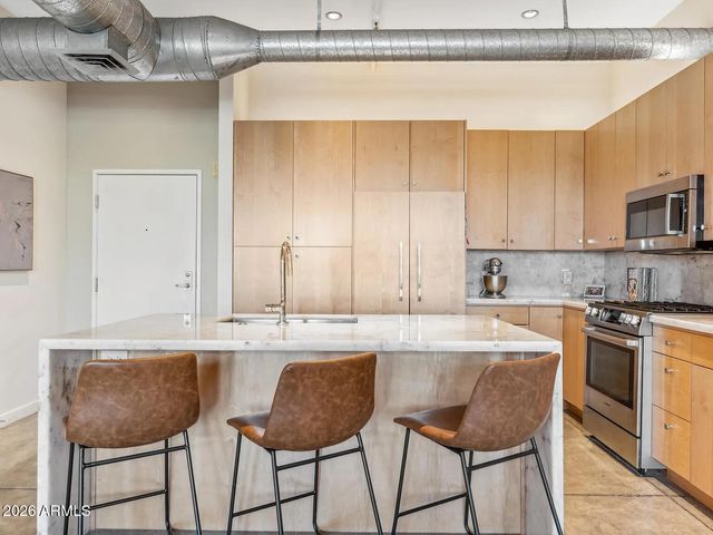 914 E OSBORN Road 303, Phoenix, AZ 85014