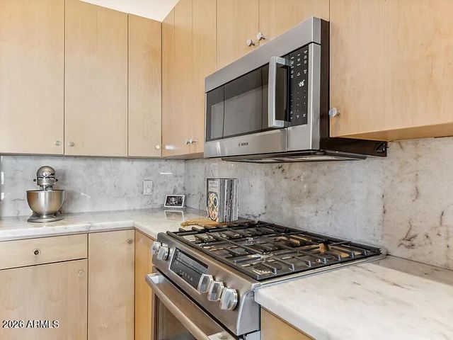 914 E OSBORN Road 303, Phoenix, AZ 85014