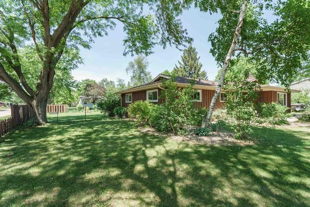 429 Sycamore Street, Sauk City, WI 53583