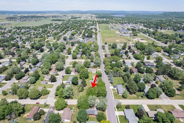 429 Sycamore Street, Sauk City, WI 53583