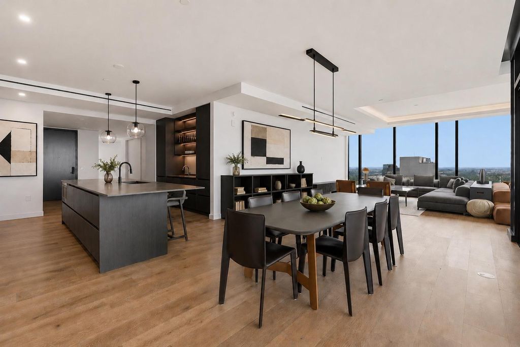 610 Davis ST 5003, Austin, TX 78701