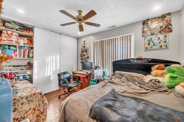 1269 Court D, Hanover Park, IL 60133