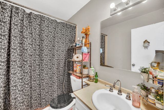 1269 Court D, Hanover Park, IL 60133