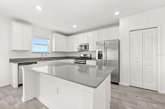 9404 REVERE AVENUE, Leesburg, FL 34788