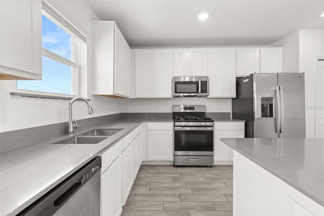 9404 REVERE AVENUE, Leesburg, FL 34788