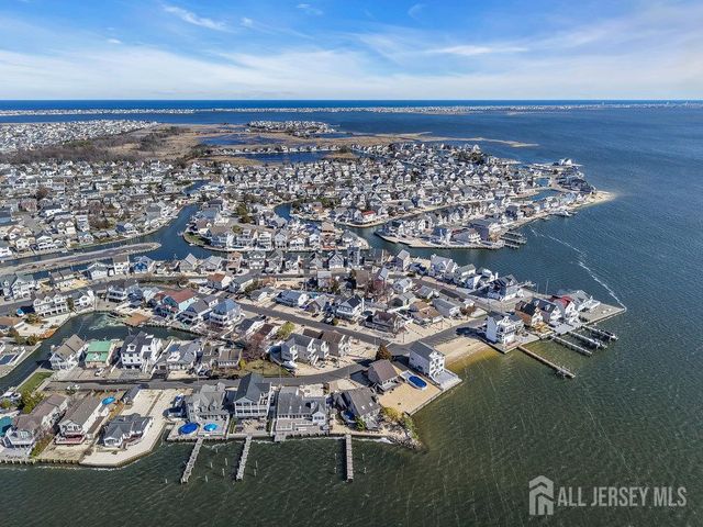 141 Vanard Drive, Brick, NJ 08723