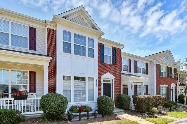7345 Laurel Valley Road, Charlotte, NC 28273
