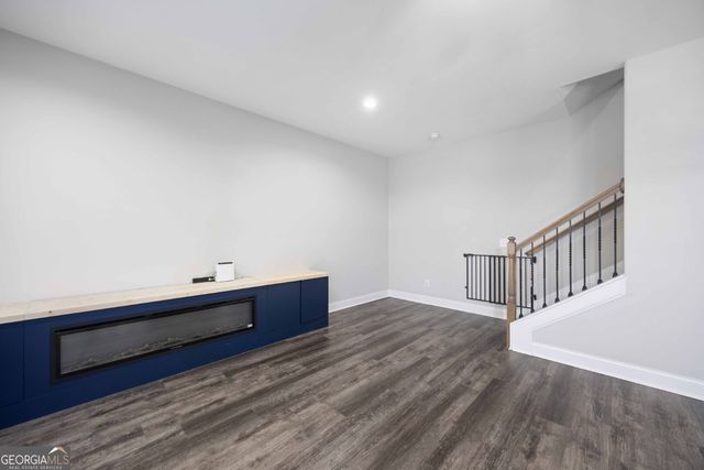 6833 Omaha Drive, Midland, GA 31820