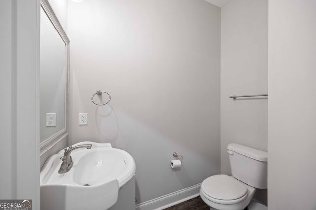 6833 Omaha Drive, Midland, GA 31820