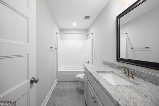 6833 Omaha Drive, Midland, GA 31820